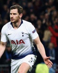  热刺青年军惊艳亮相足总杯  