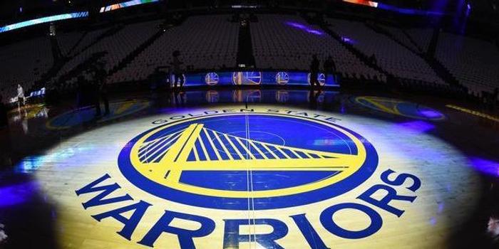  尼斯主场灯光故障比赛中断二十分钟  