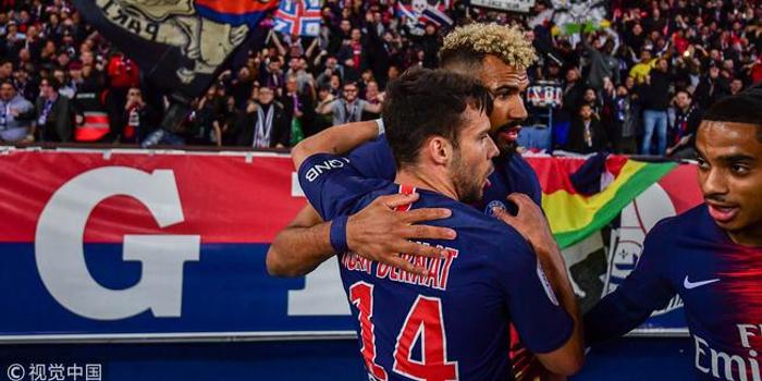  法甲弱旅爆冷，终结巴黎跨赛季不败  